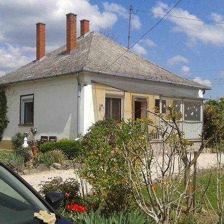 Bochmann Cottage Zalaszanto Dış mekan fotoğraf